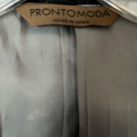 Prontomoda Men Sz. 46L charcoal grey Overcoat. Cashmere/Wool 3 Button, UnisexEUC - Picture 3 of 9